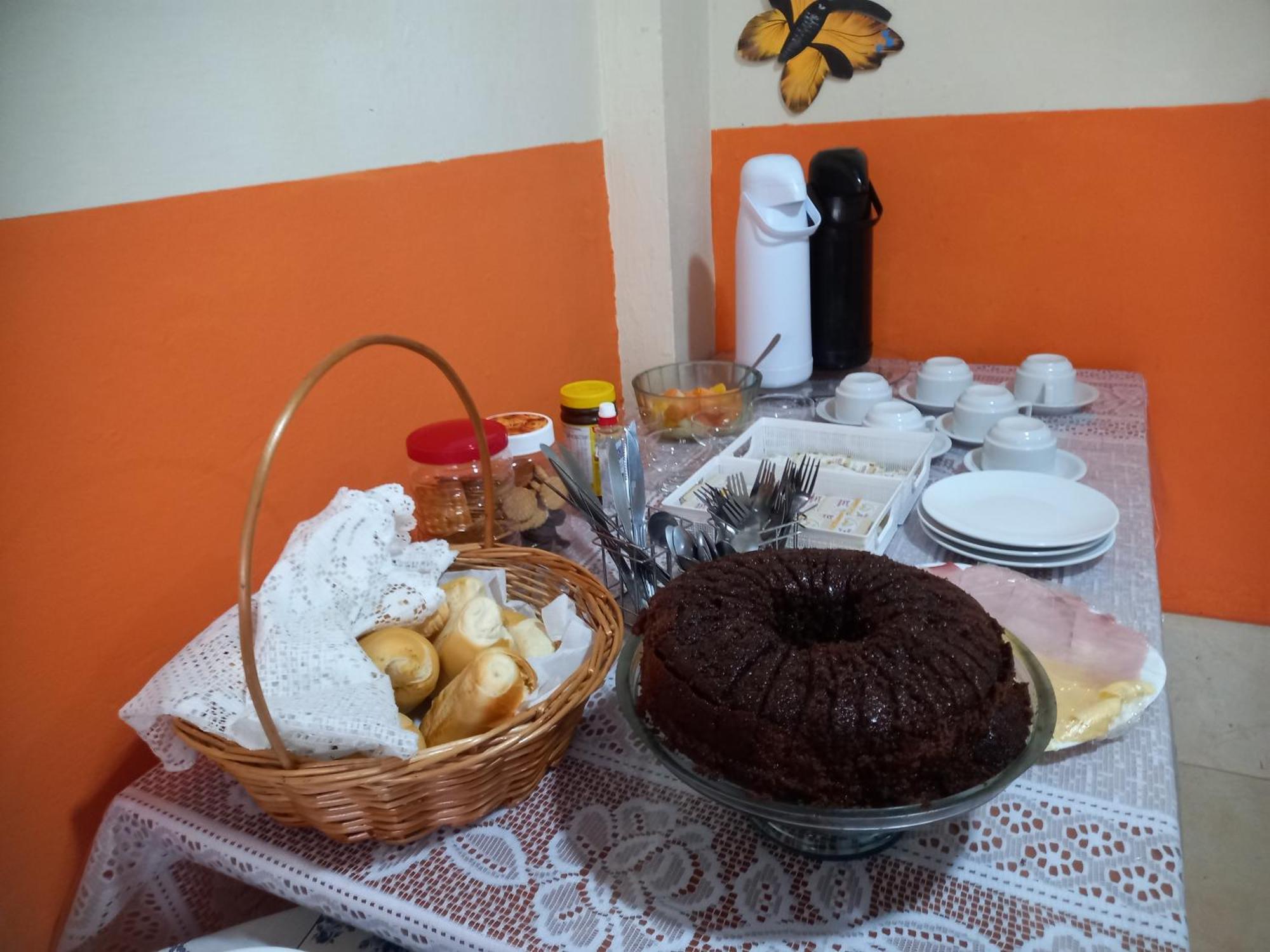 Quartos Em Casa In Caxias Da Paraiso ドゥケ・デ・カシアス エクステリア 写真